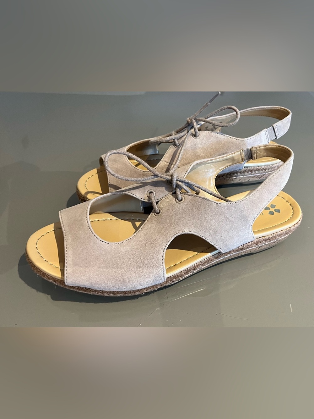 Naturalizer Open-Toe Suede Espadrille Sandals in Light Beige